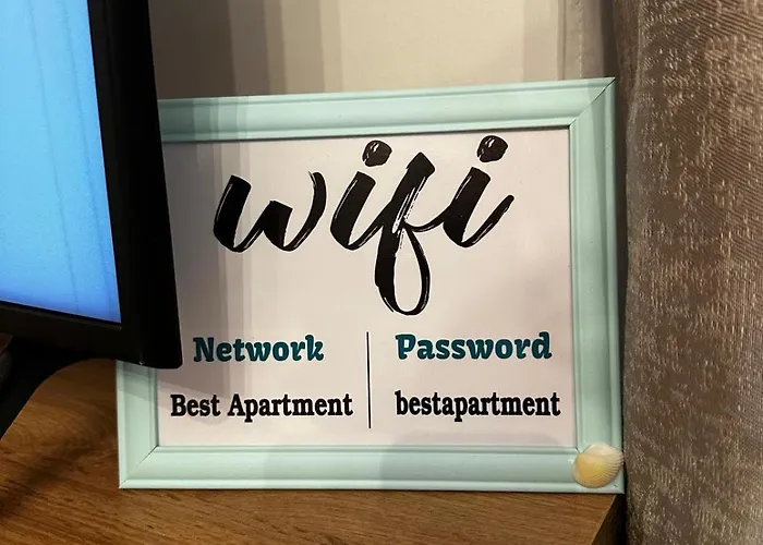 Mamaia Nord 公寓 *